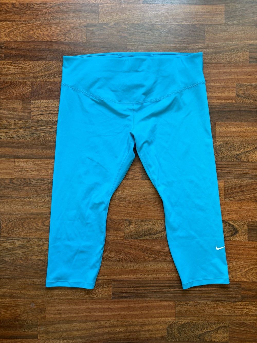 Nike Dri-FIT Women's 1X Blue Capri Leggings Athletic High Rise Stretch Wicking